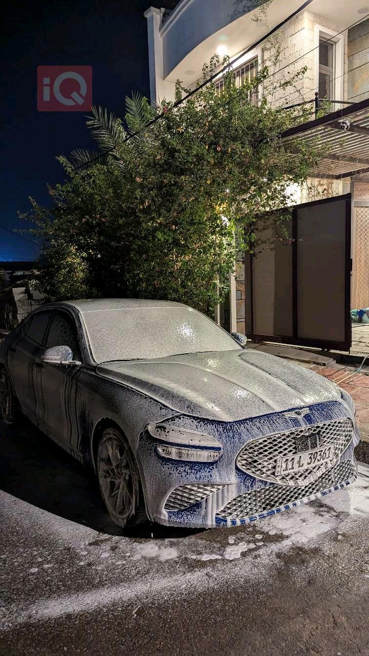 جێنسس G70